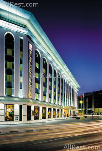 Traders Hotel Dubai 20